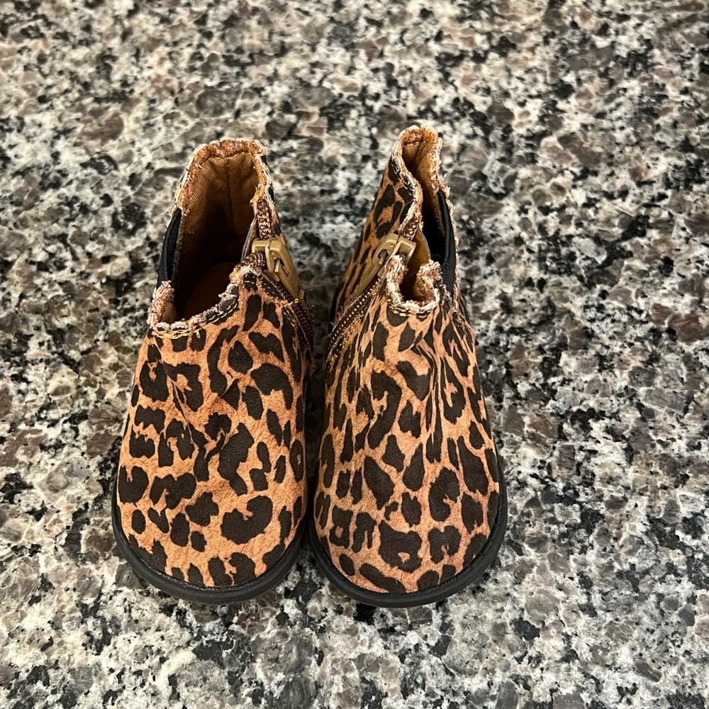 Toddler boots